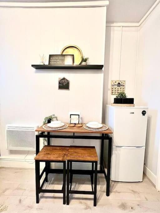 סוואנסי Skyline King Suites 202 מראה חיצוני תמונה